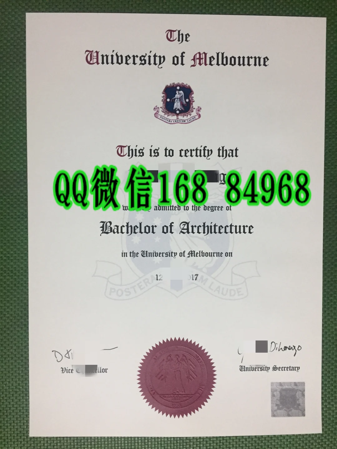 澳洲墨尔本大学本科毕业证 University of Melbourne undergraduate testamur