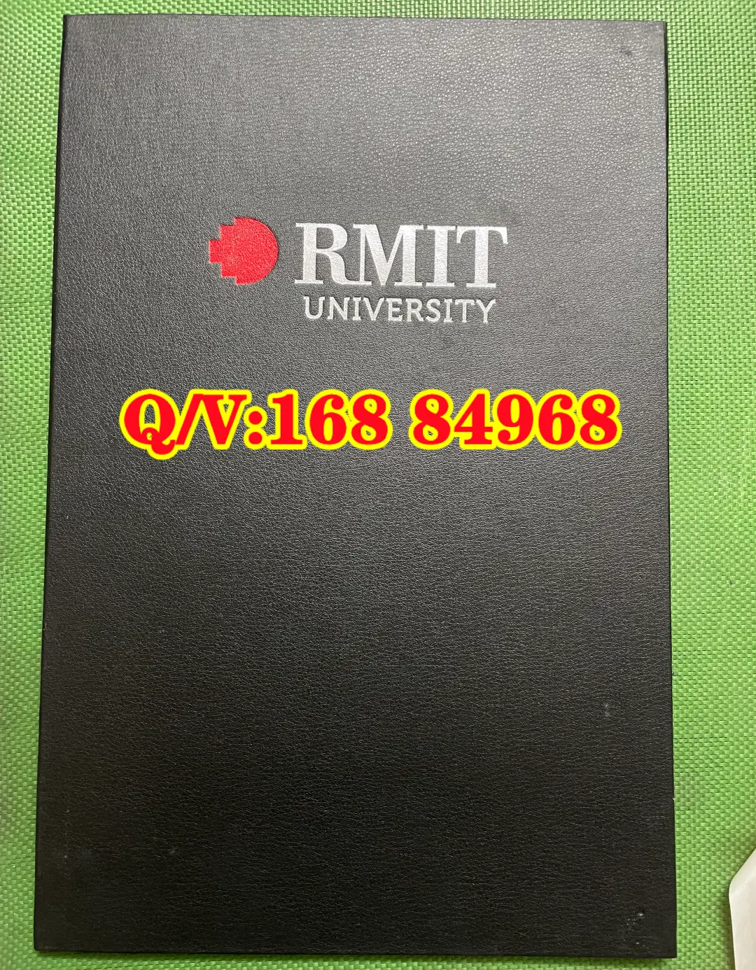RMIT 毕业证外壳,RMIT 证书封皮,墨尔本皇家理工毕业证皮套,RMIT testamur cover,RMIT 毕业纪念封皮,墨尔本皇家理工大学文凭外壳