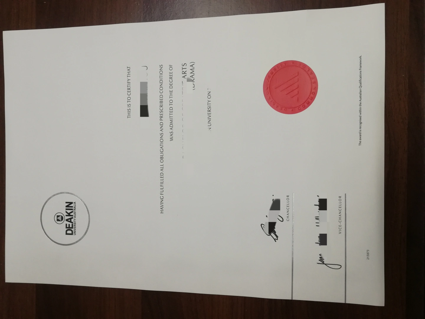 澳洲迪肯大学本科毕业证 Deakin University undergraduate diploma（Testamur）